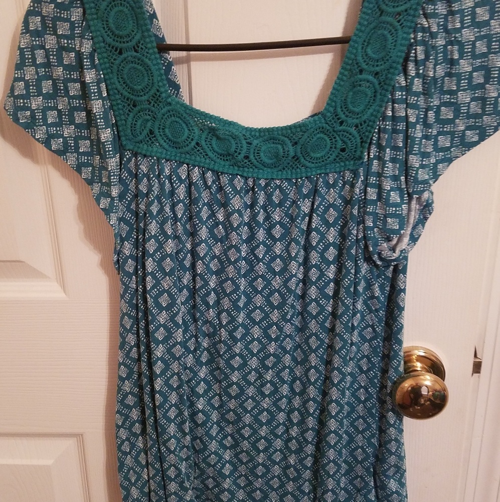 Old Navy Green Lace Blouse